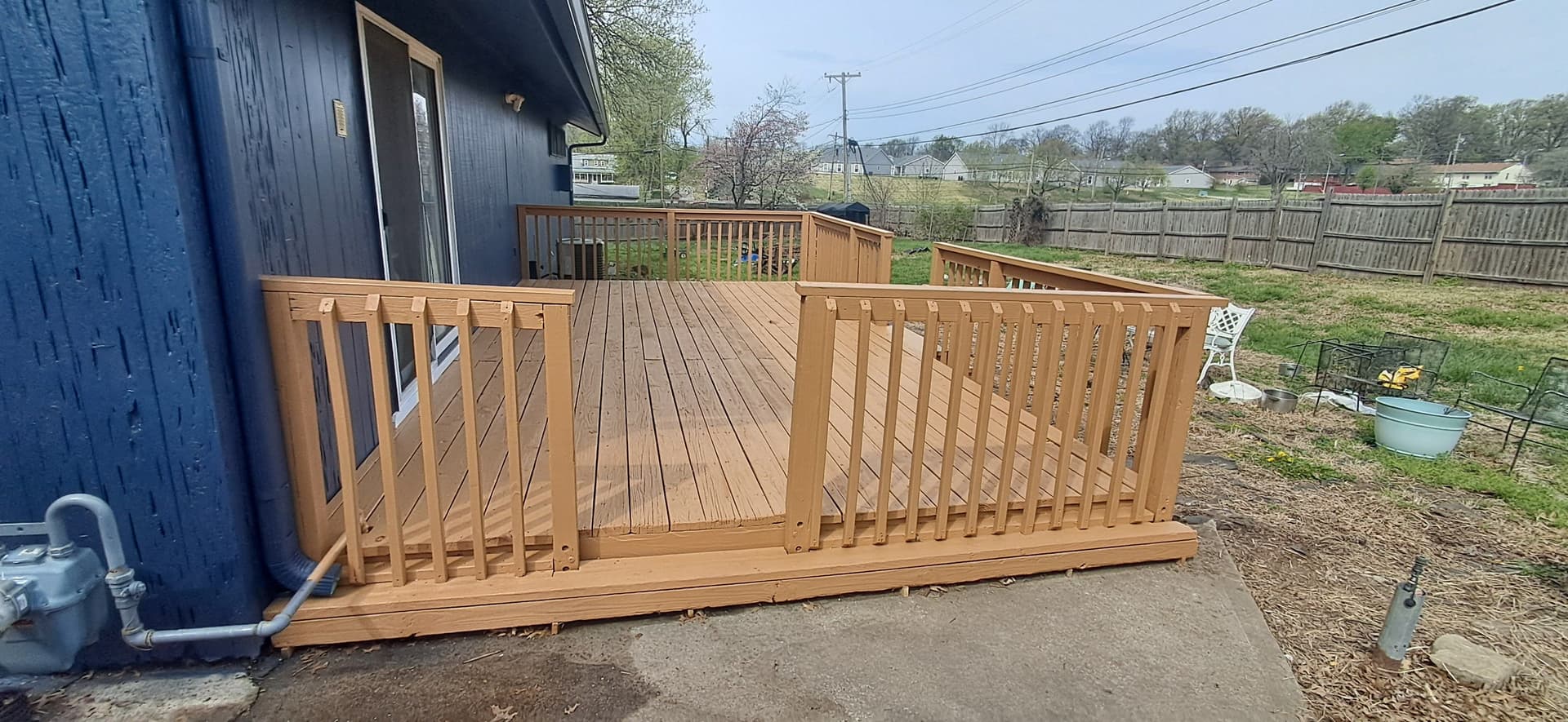 Gallery photos for Worn Out Deck Gets New Railings, Boards, and a Fresh Stain: Image #3