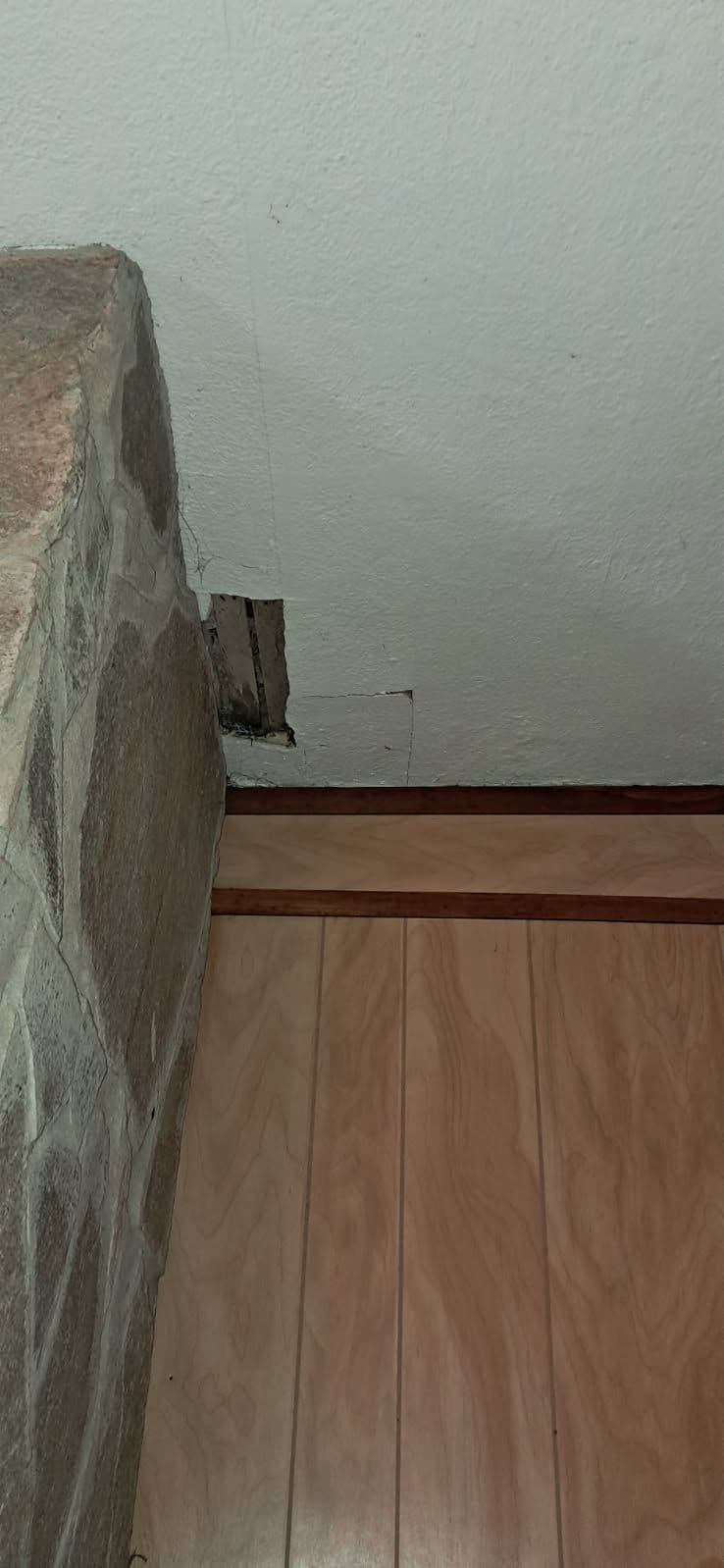 Gallery photos for Seamless Wall Repair and Painting: Image #1