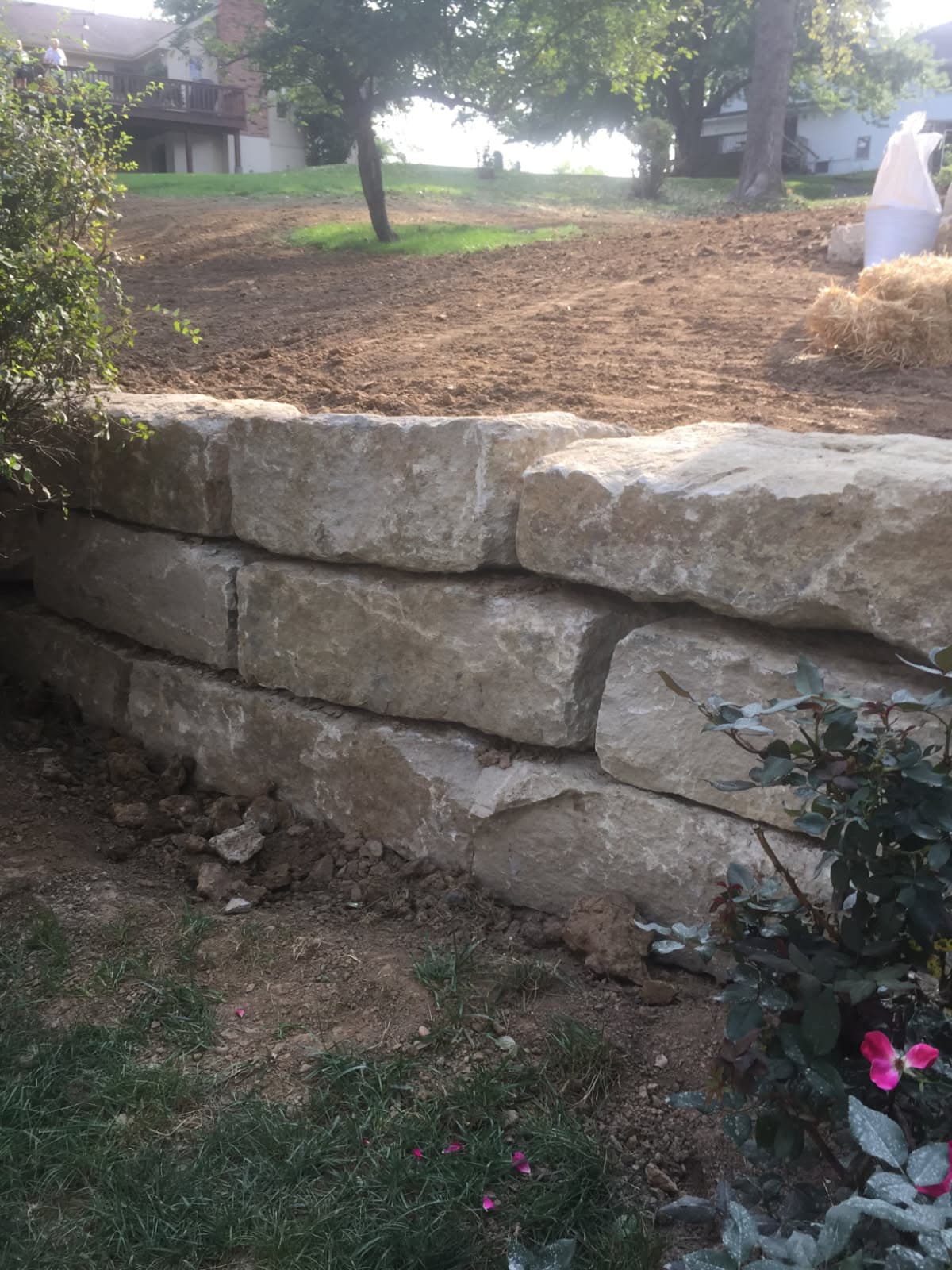 Gallery photos for Expertly Crafted Stone Retaining Walls Enhance Spaces: Image #2