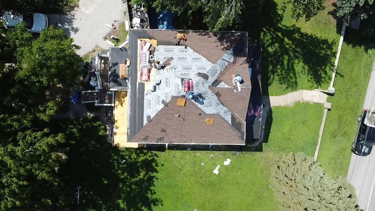 Gallery photos for Expert Roofing Project Home Transformation: Image #2