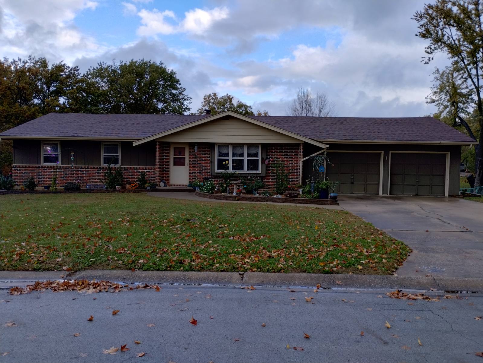 Gallery photos for Exterior Home Transformation in Kansas City: Image #3