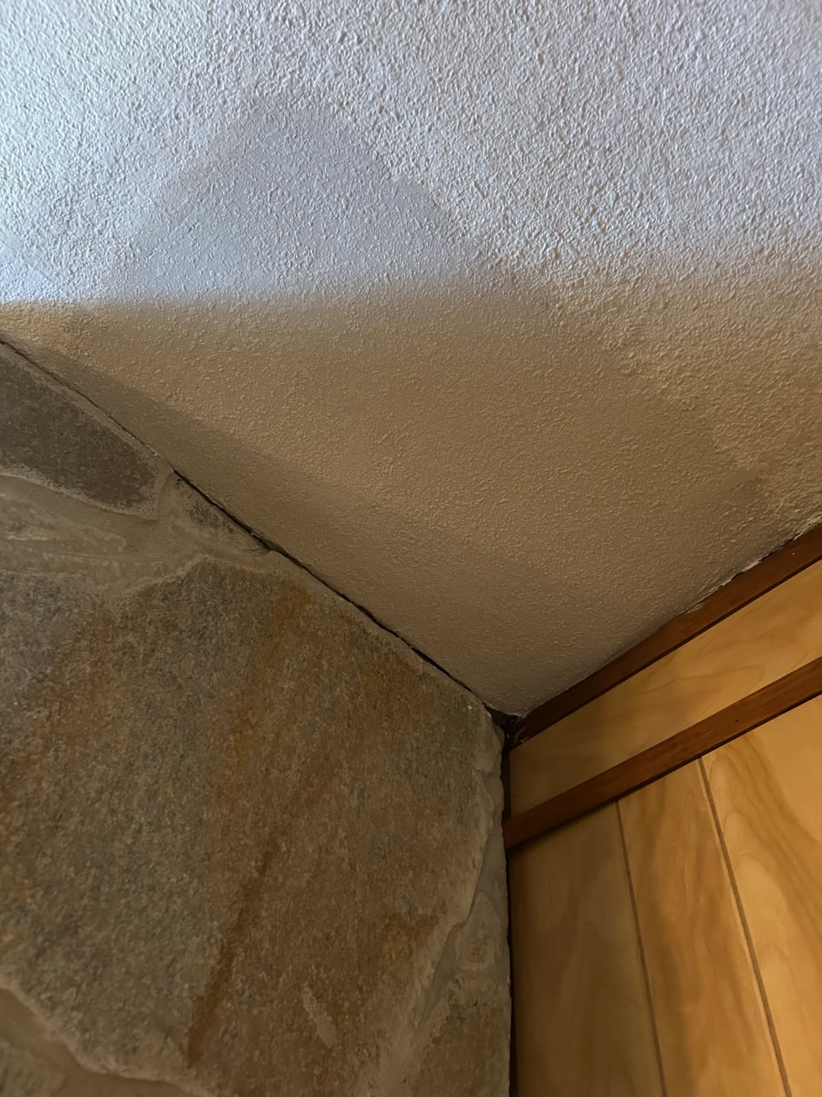 Seamless Wall Repair and Painting